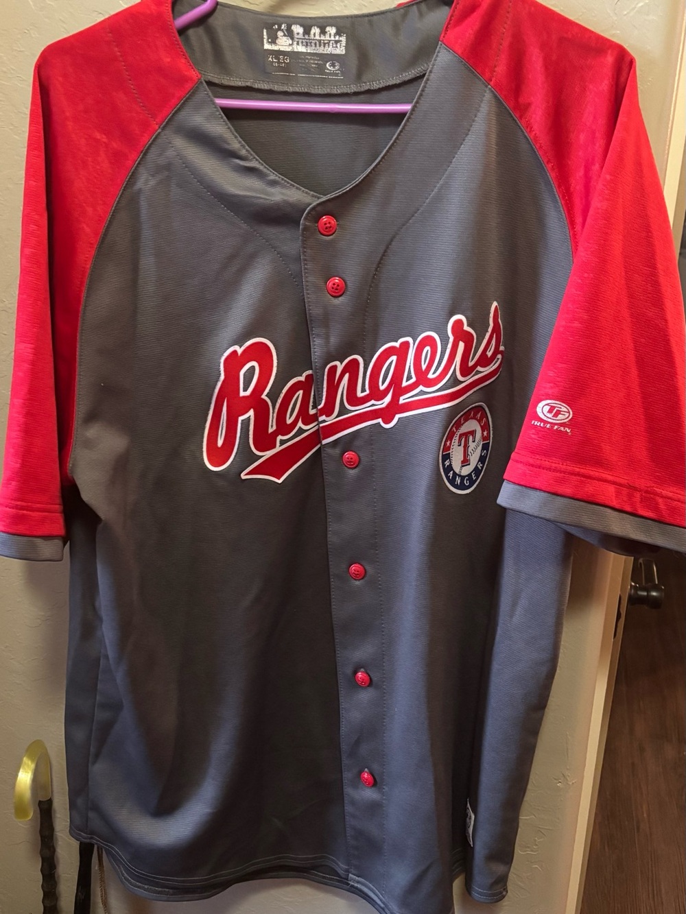 Texas Rangers True Fan Button Up Jersey Shirt Men’s XL Gray Red MLB Baseball